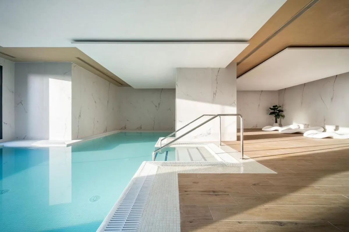 Luxury Oasis Escape Lägenhet Estepona