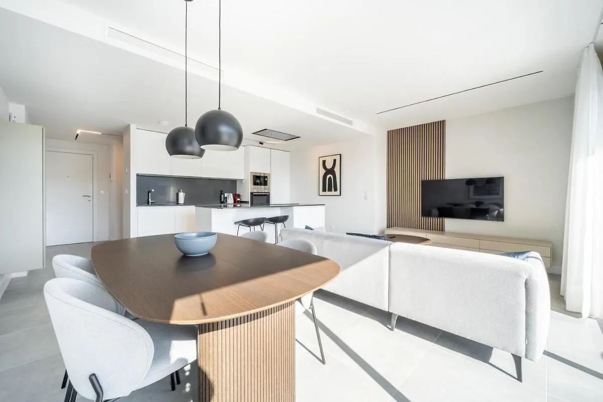 Luxury Oasis Escape Lägenhet Estepona